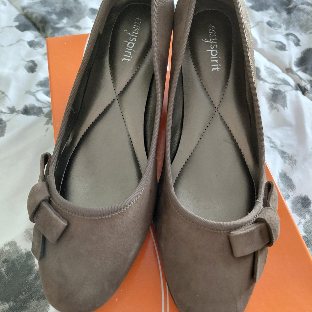 easy spirit Brown Bow Ballet Wedges